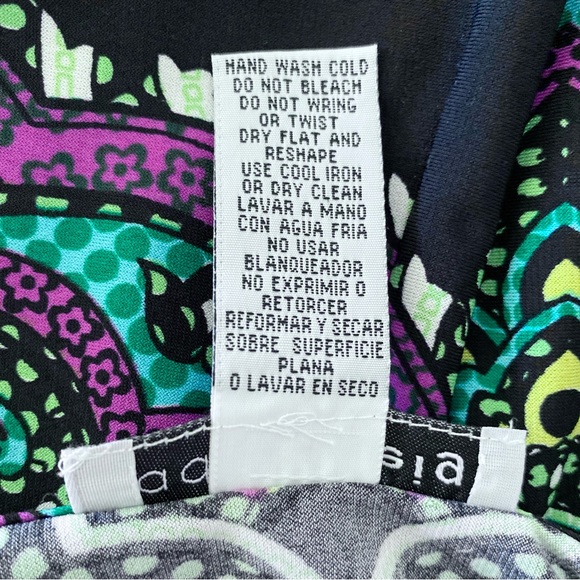 Dress - Women’s 12 - Madison Leigh - Black, Geometric Design in Great Colors - Picture 5 of 5